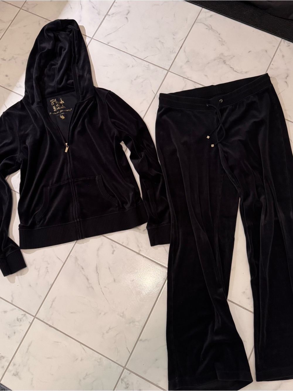 Vintage Victoria’s Secret Plush & Lush Black Velour Zip Hoodie and Pants set